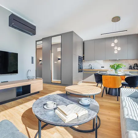 Botanica, Sun & Snow * Gdaňsk