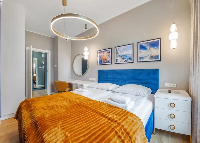 Botanica, Sun & Snow * غدانسك